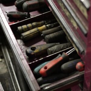 TALLER MECANICO DE COCHES